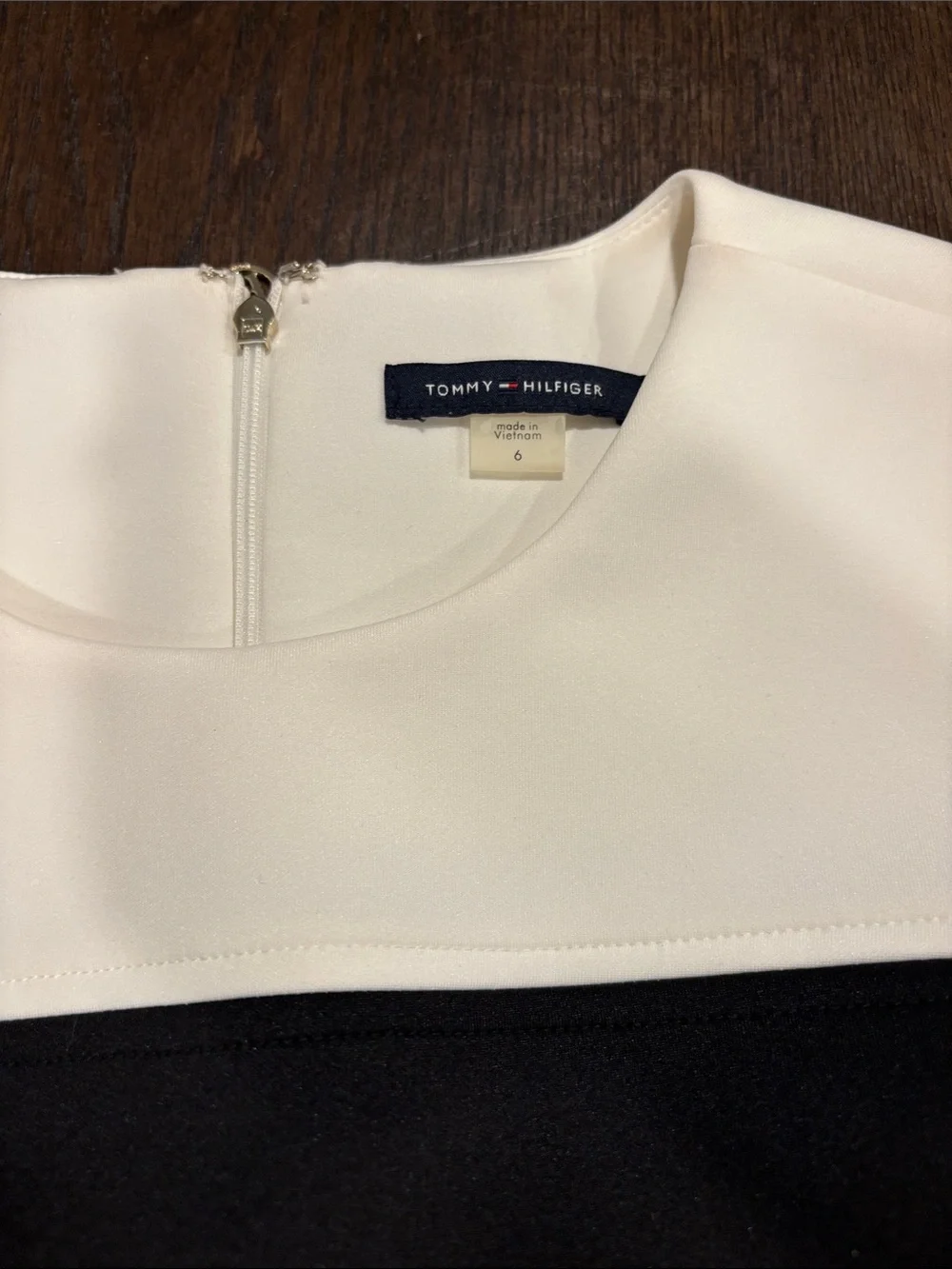 Two-Tone Black & White Sleeveless Sheath Dress Tommy Hilfiger business basic - Picture 2 of 7